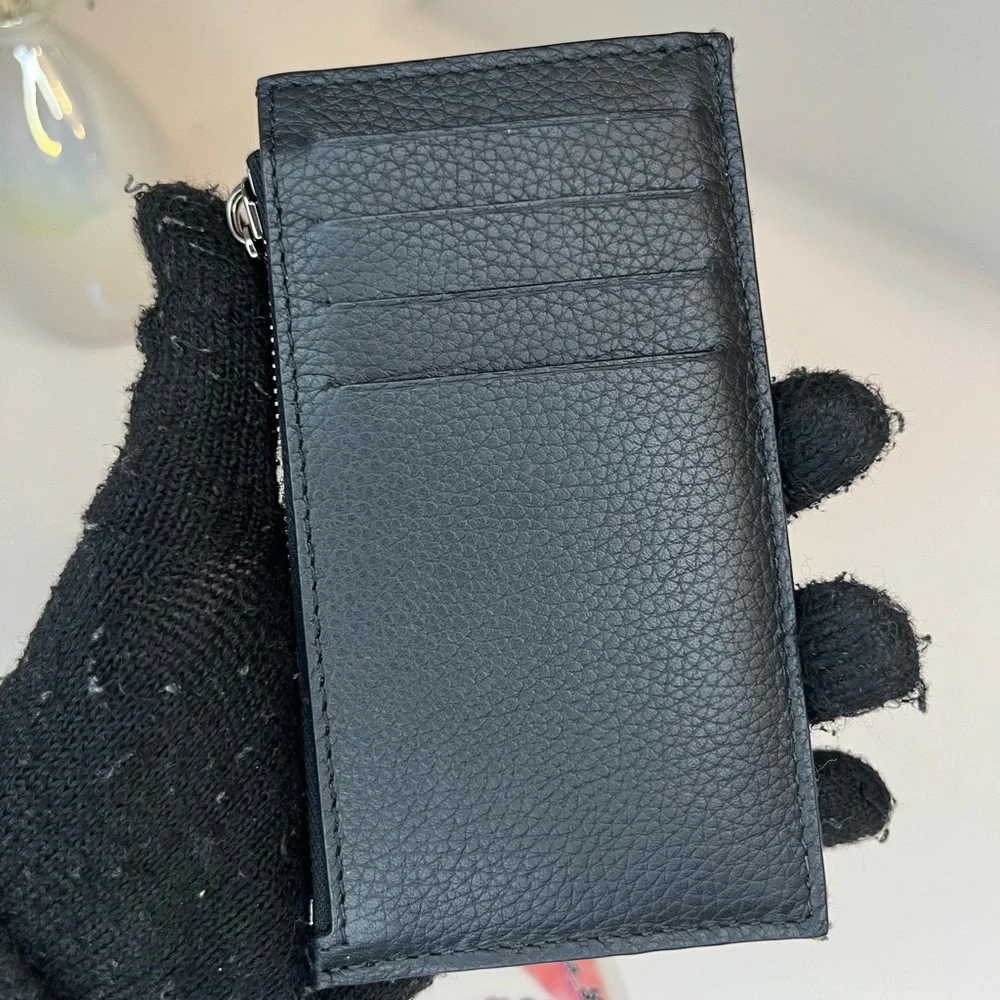 🎀 Christian Dior Zipped Card Holder